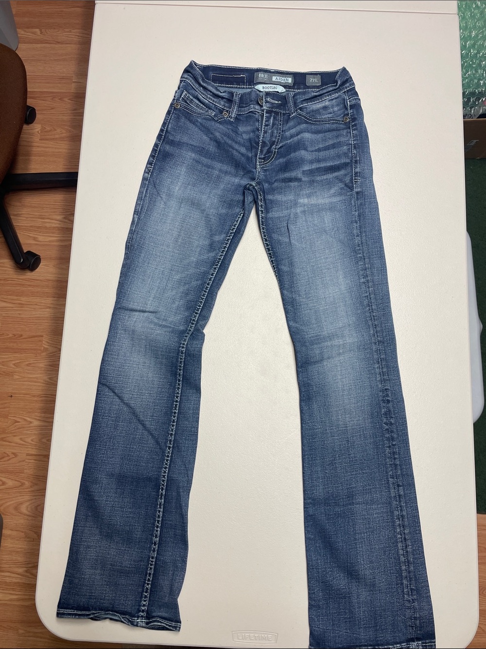 BKE Men's 27x33 Blue Bootcut Jeans - Medium Wash